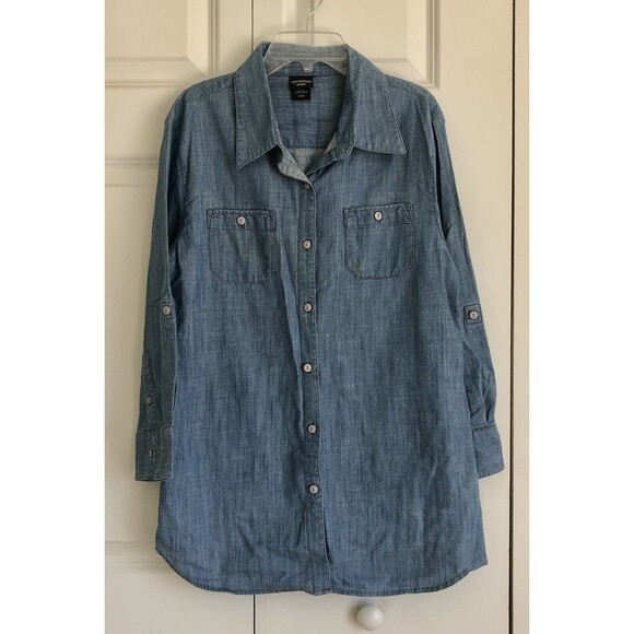 CONYON RIVER DEMIN BLUE BLUSE SHIRT, SIZE M, V NECK, BUTTON DOWN 1 - Picture 2 of 8